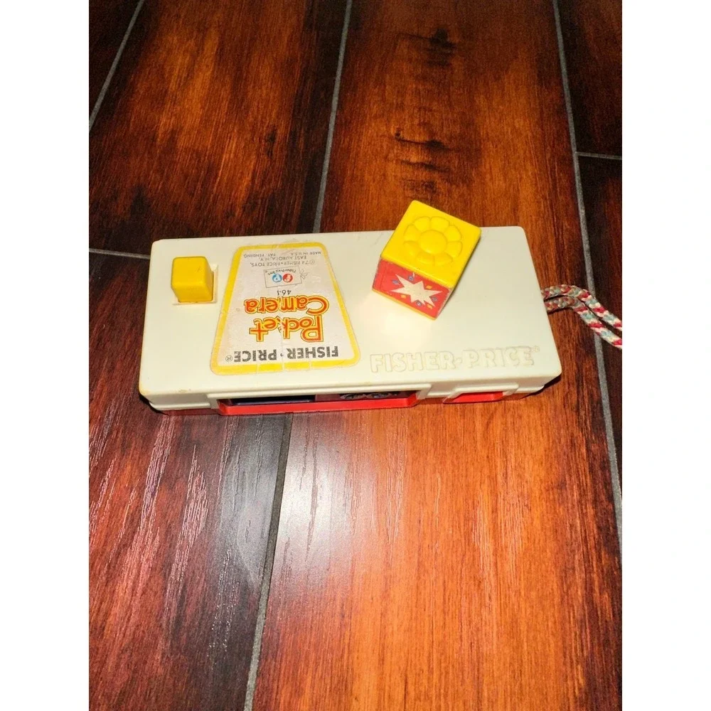 Vintage 1974 Fisher Price Pocket Camera, 46,